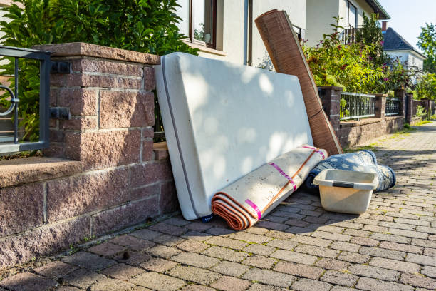 Best Recycling Services for Junk  in Schoolcraft, MI